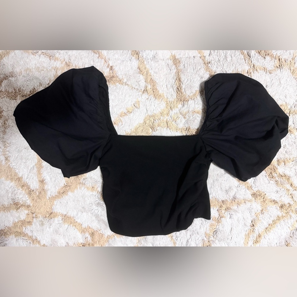 Zara Black Puff Sleeve Crop Top
